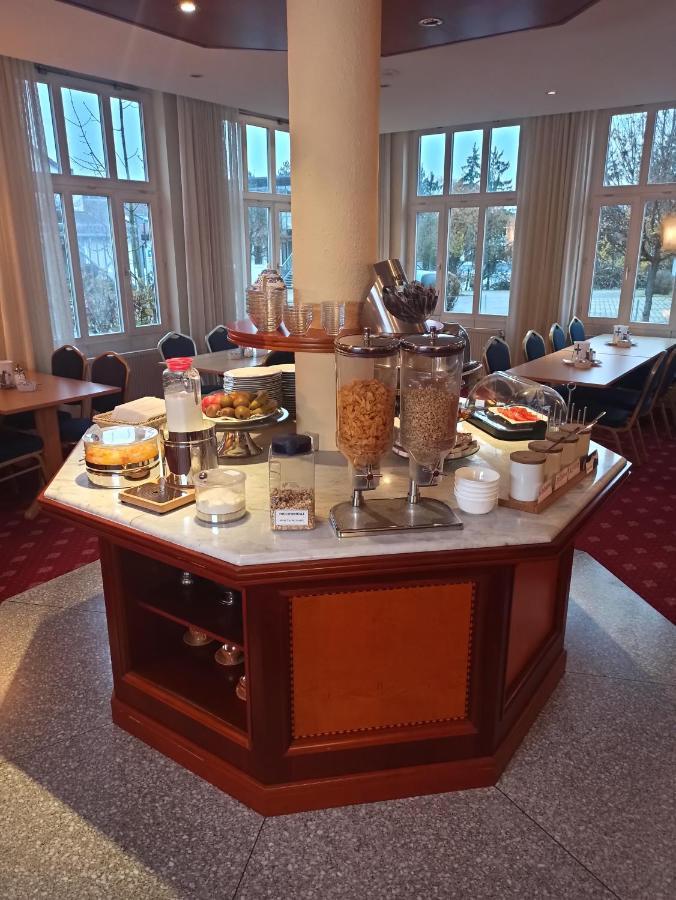 Gomaringen Hotel Garni Arcis מראה חיצוני תמונה